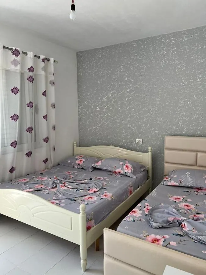 Rezidenca Mabel Hostel Velipoje 0*,  Albania