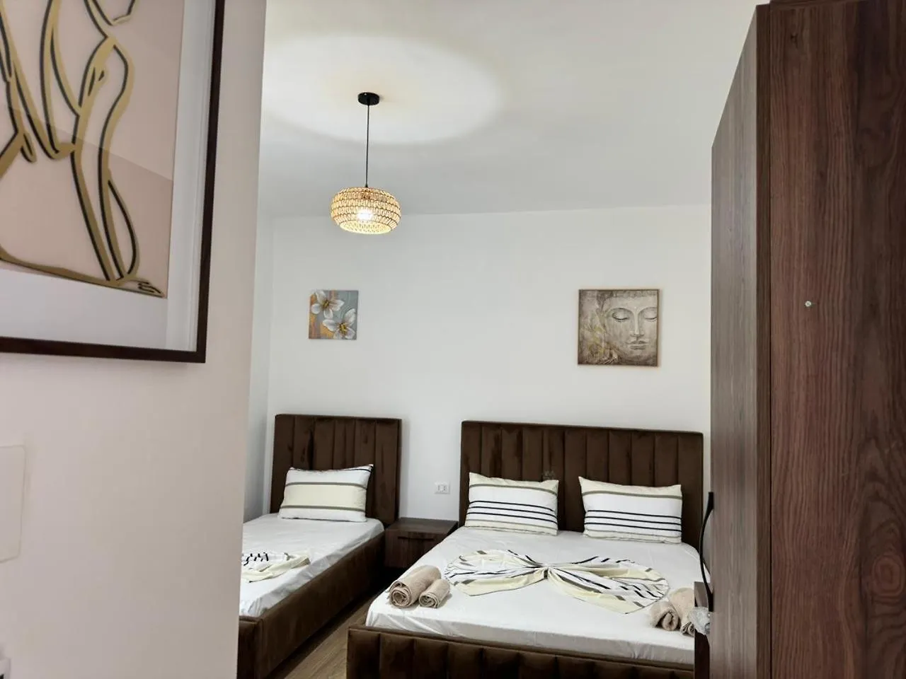 Rezidenca Mabel Hostel Velipoje